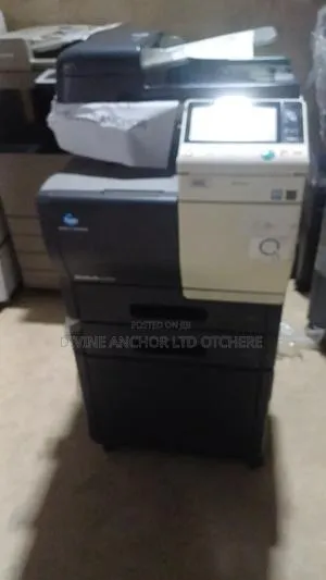 Konica Minolta bizhub C3351